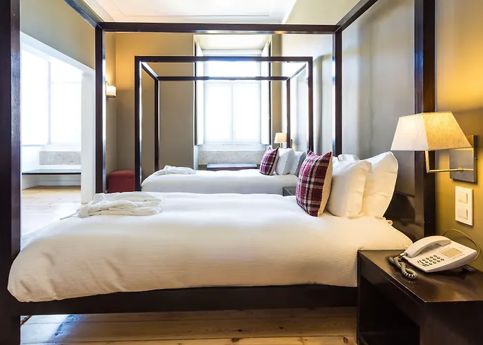 York House Hotell 4*