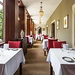 York House 4*